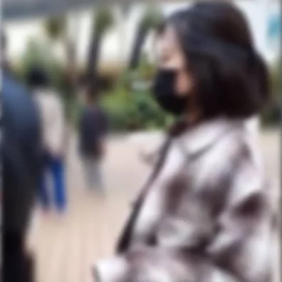 上京してきて生活に困っていると言うので、色々交渉したら、お-ちゃんには絶対內緒でならと撮影させてくれました
(HD1080P) (fc4578043)