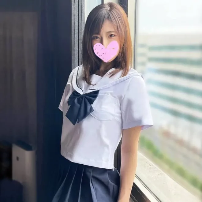 ンしちゃうS級美女! 極上Gカップ巨乳グラビアアイドルと清純制服コスで濃厚イチャハメ中出しセックス!!
(HD1080P) (fc4588967)