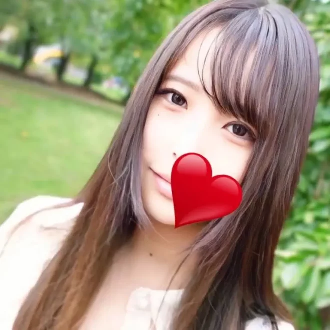 あるみたいだからちょっと手を繋いでみてちょっと身體觸ってみたらちょっとは中出しできた？気がする
(HD1080P) (fc4600187)