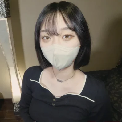 !!美乳スタバ學セイ店員が再撮影--また金欠--　「中はダメ...」今回はしっかい小作り中出しさせてもらいました。
(HD1080P) (fc4601608)