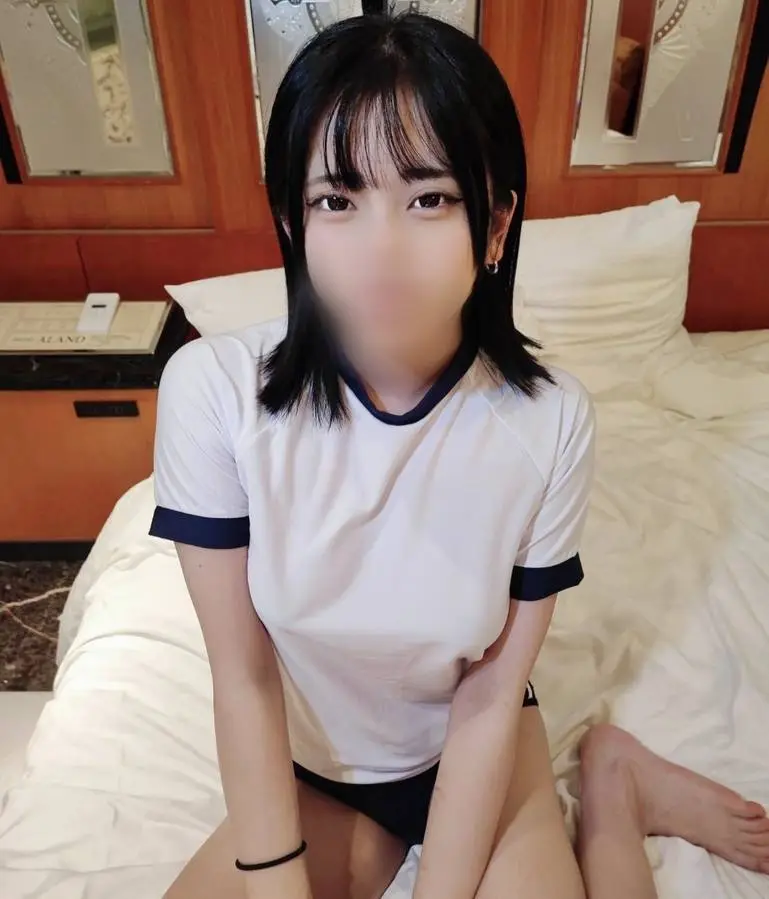 カップ１８歳の新鮮マンコを開発。おもちゃとバックで數十回イキまくり。黒髪巨乳の18歳とハメ撮り、続編。(HD1080P) (fc4627624)