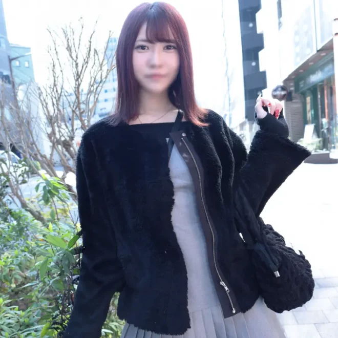 初撮り陰毛ありJD白肌美女　外人巨根で膣奧まで高速ピストンぶっ壊し「ダメ!!!」あヘ顔中出し
(HD1080P) (fc4655305)