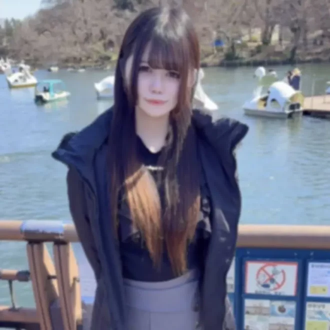 170cm貧乳卒業生。浪人になりお先真っ暗で止む無し出演。美尻クビレのメスを–まくり2度の中出しで詰み。。。
(HD1080P) (fc4665246)