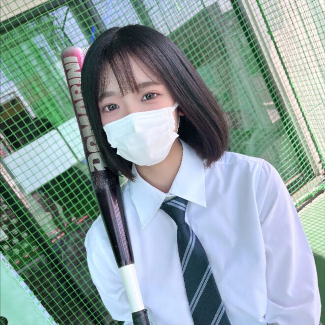 FC2 PPV 3665333 初撮影・顔出し！！明日まで限定1980pt！！オレに好意を寄せる清純可憐な女◯◯生をキモオタ中年オヤジに差し出しNTR連続ゴム無し膣内射精！！消えない夏の思い出を刻んでやった・・・