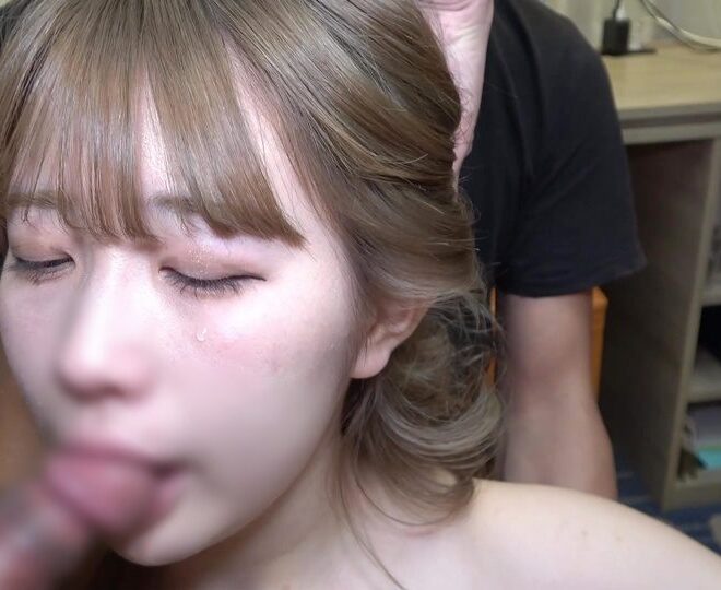 FC2 PPV 3686986 【連続中 出し/妊娠濃厚かも】色白で巨乳の女のこを大勢の男達で犯す。 孕む予定なので、こど もの名前を募集します。性奴〇 NO.162 かりんちゃん♪