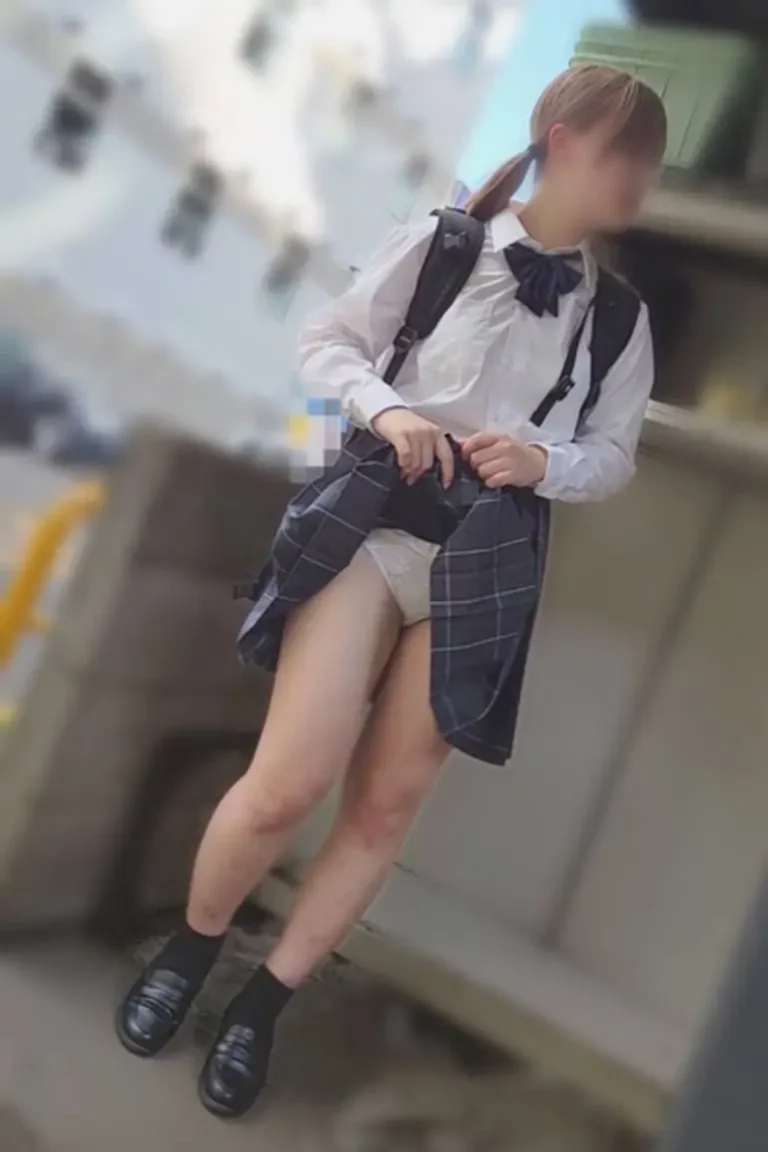 ツインテのハーフ美少.女パンチラ撮影だけと呼び出しホテルへ…
(HD1080P) (fc3835963)