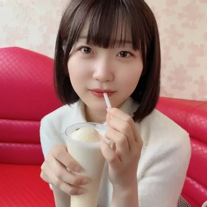 オーディション合格。1０ 代で天使級の笑顔を持つ—をお金と権-を使い騙し中出し顔射2連発エッチまで。
(HD1080P) (fc3845406)