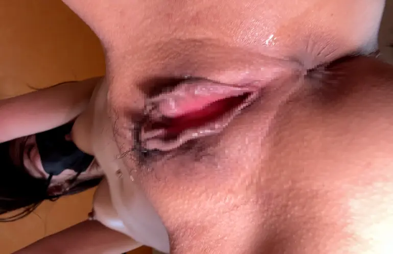 気されて闇落ち　人生初めての浮気セックス！　人生2本目のデカチンが気持ちよすぎて狂った様に連続NTR中イキ！
(4K) (fc3861808)