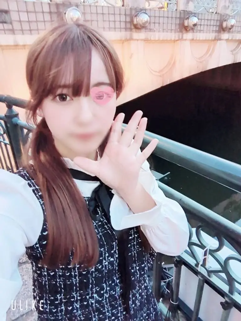 パパ活。清楚系ドレスに潜むエロボディ。電マ責めで連続激イキ、壁に押し付け精液どぴゅぴゅ垂れイラマチオ！
(HD1080P) (fc3882898)