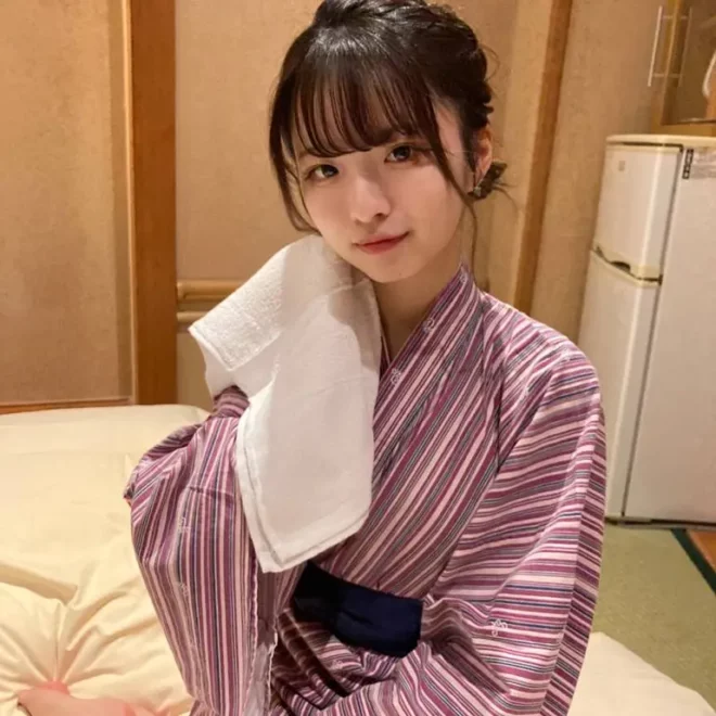 天才カワイイの具現化美女あゆちゃんと日帰り温泉に行ってきました!!
(HD1080P) (fc4074332)