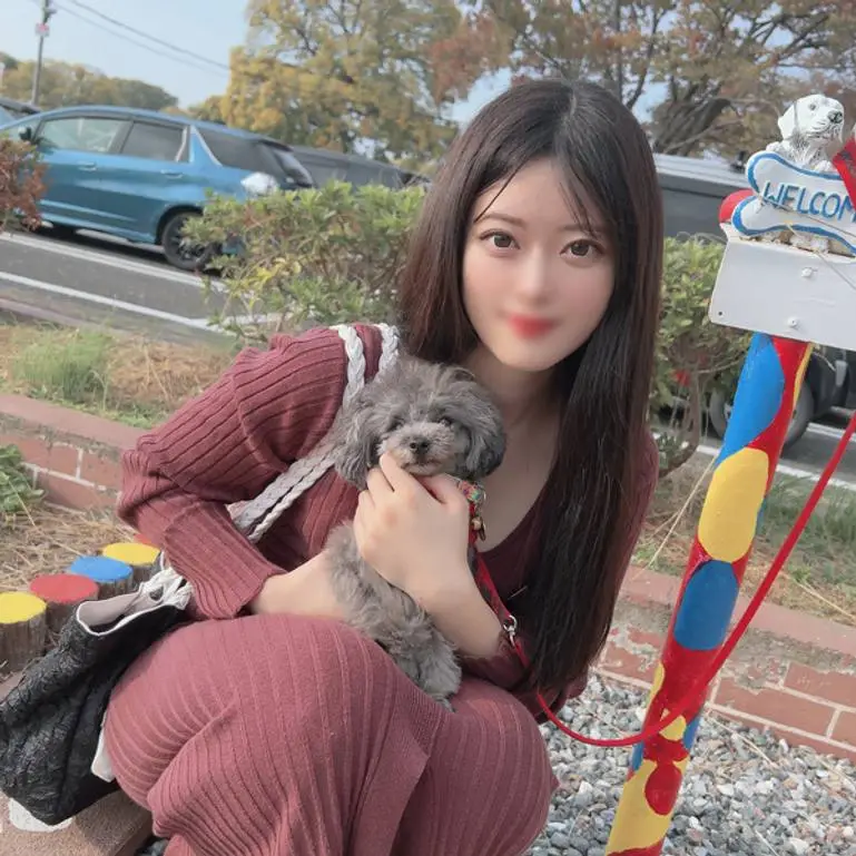 た赤い唇で受け止め飲み干す魅惑の美人ナース・・・卑猥な表情で僕を誘惑し続け我慢できずに生中出し！！(HD1080P) (fc4099005)