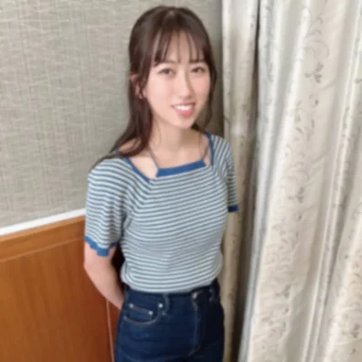 女。愛嬌抜群の昭和アイドル系本格派美人にあえなく暴発射精！3連続発射の中出しにも天真爛漫な笑顔。(HD1080P) (fc4106665)