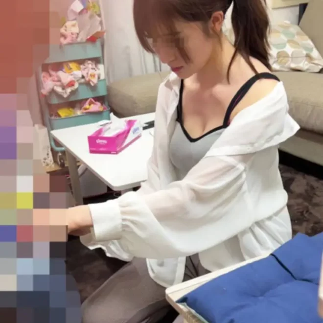 ｸﾗﾌﾞ案件で金を持ち逃げ。個人利用と約束した旦那に秘密の動画を晒。本日まで個人情報紐づく動画 特典で公開(HD1080P) (fc4176437)