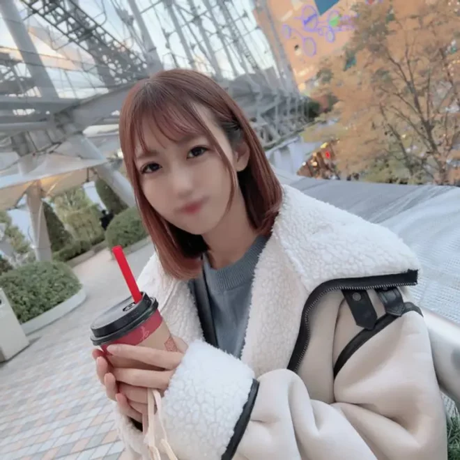 隠れ巨乳で肉食系な専門学 生・・・そのギャップに心奪われスレンダーFカップの美体に2回連続生中出し!!
(HD1080P) (fc4177772)