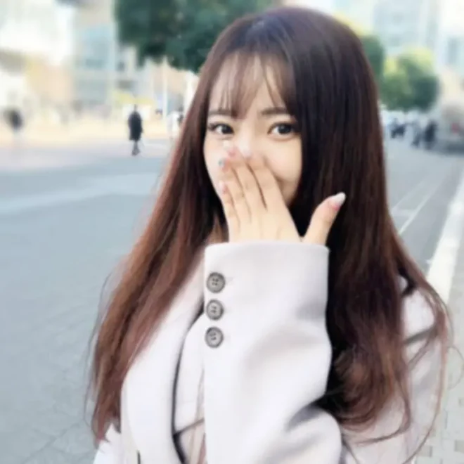 撮り!しかもHカップの超柔らか美巨乳!感度120%で10回以上イっちゃいました最後はベッドで大量中出し!!
(HD1080P) (fc4207677)
