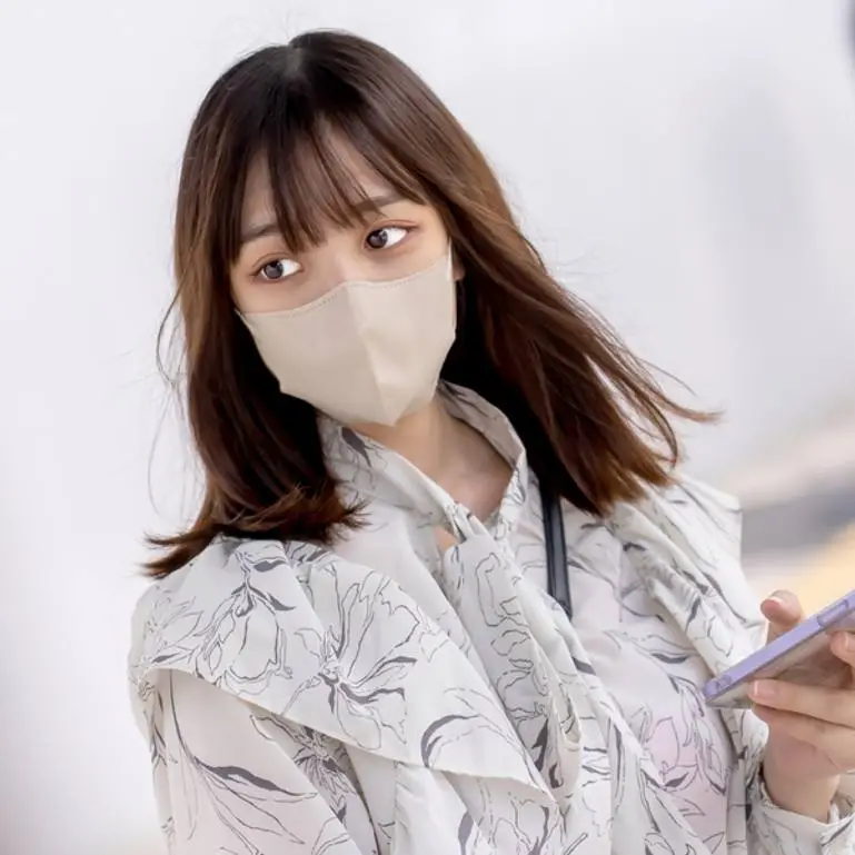 た罪深い清楚で可愛い女大生の体内に2回連続膣内射精・・・彼を想う幸せそうな日を最悪な1日にしてやった。
(HD1080P) (fc4219106)