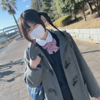 ールのロィな女生を呼び出し2人だけの秘密の行為・・・もう帰る時間だけど門限20時まで2回連続生中出し！！
(HD1080P) (fc4272391)