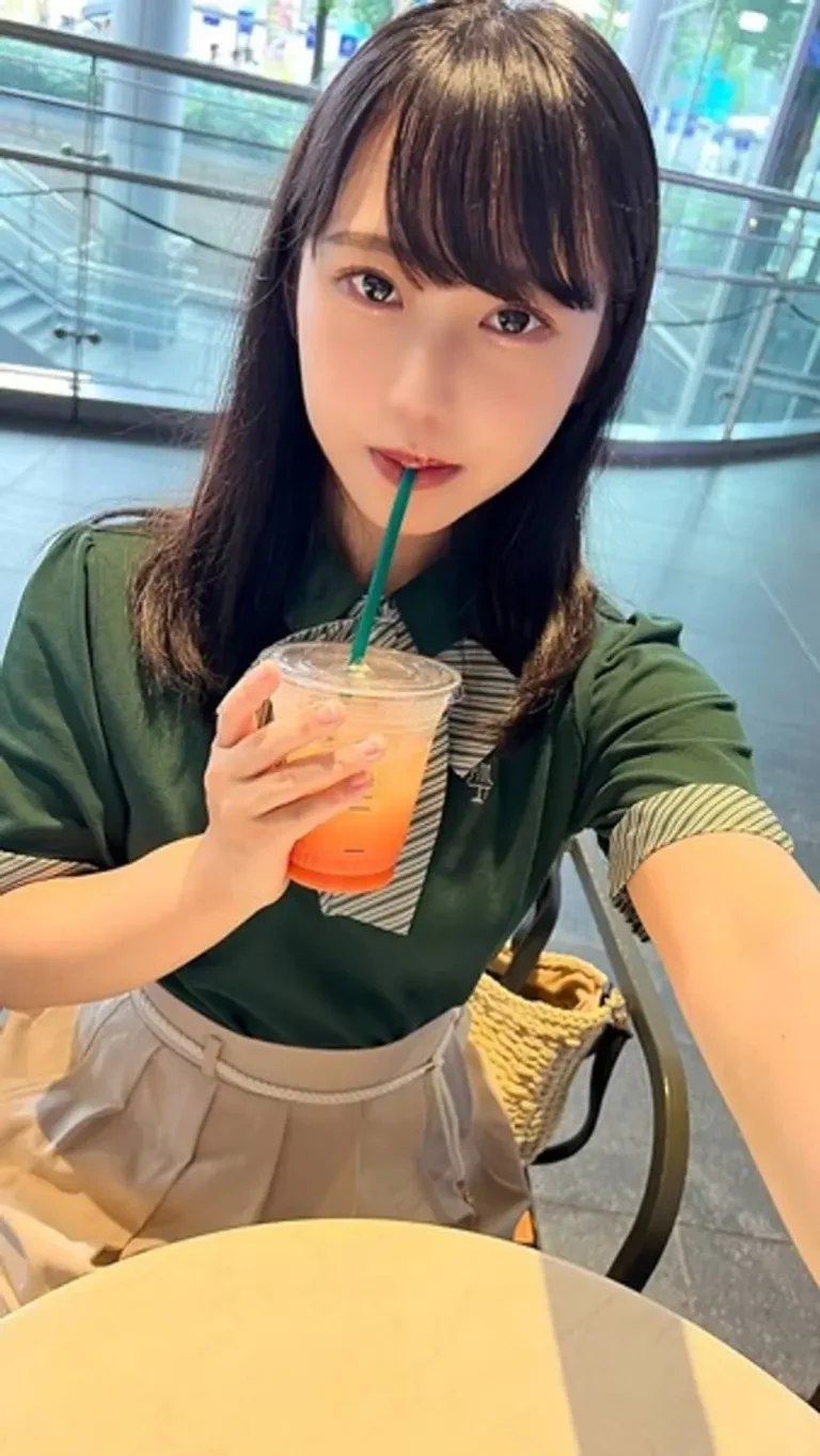 テル連れ込み大成功!!大人チ○ポでイキまくる雑魚マンコがエロすぎるハメ撮り種付けビデオ
(HD1080P) (fc4303407)