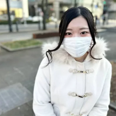 従順な彼女！恥ずかしがっているようで実はエッチなことが好きなんです。中出しSEX+おまけフェラ抜き動画
(HD1080P) (fc4305109)