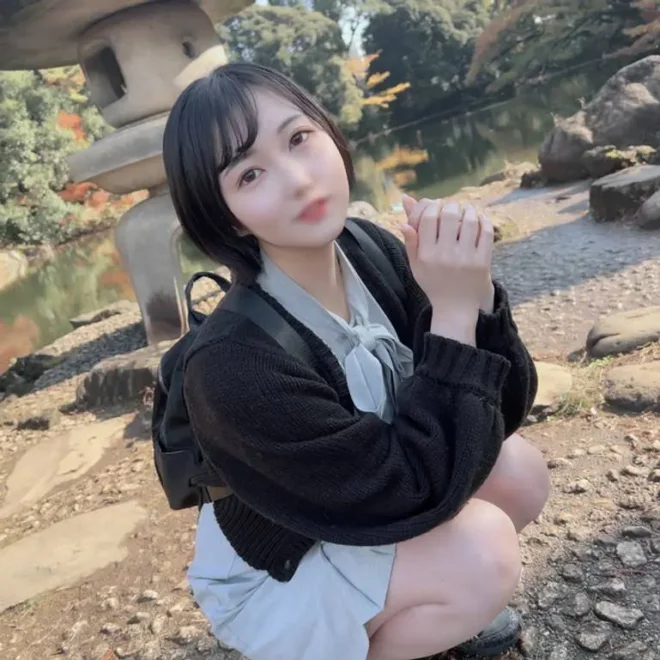 歪んだ性癖を受け入れ自慰行為鑑賞・・・性欲溜め込んだ欲求不満な深部を激しく貫かれ2回連続膣内射精!!
(HD720P) (fc4338313)