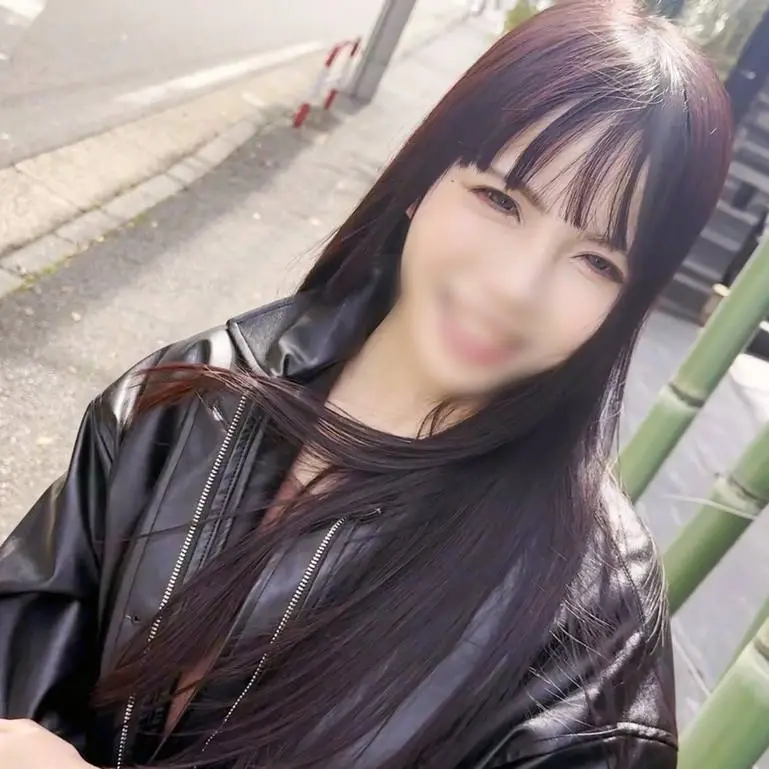 で超美形。感度抜群で何度もイっちゃう敏感おマコにたっぷり中出し濃厚ハメ撮り。別視点カメラ特典有り
(HD1080P) (fc4396394)