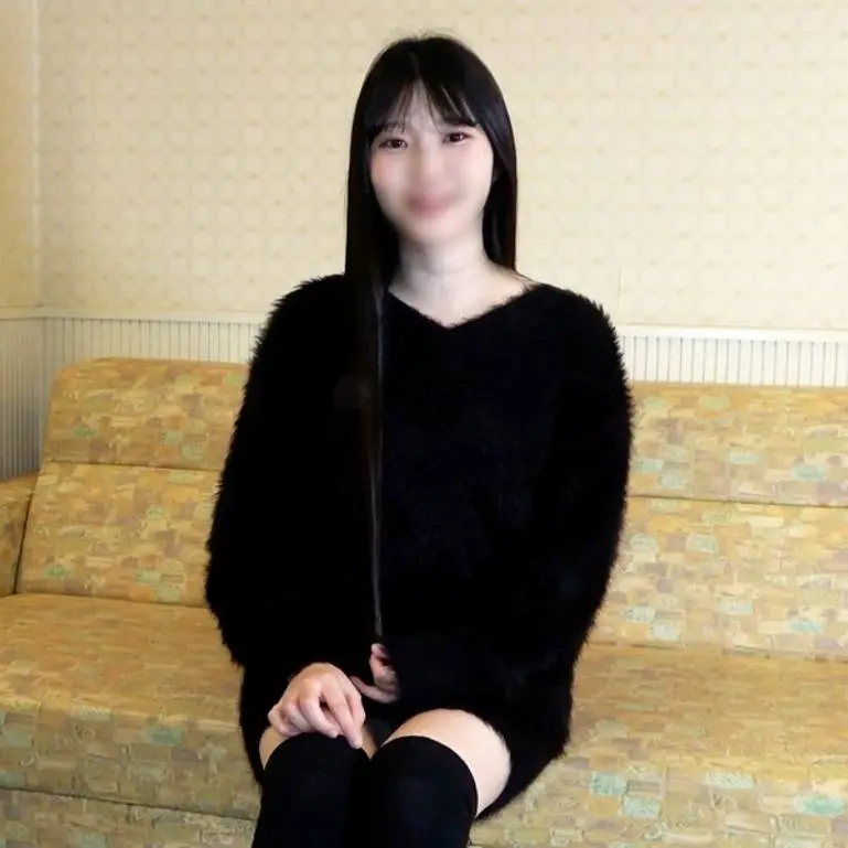 中出し！色白黒髪美女アナルプレイにも慣れてきました！後半はおマコ中出しSEXの二本立て特典高画質
(HD1080P) (fc4410758)