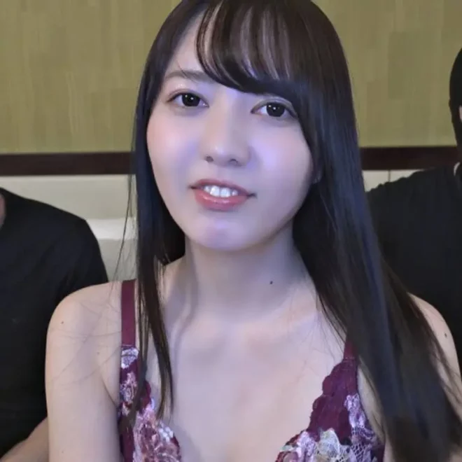 ース#42 新年早々に童貞筆おろしでたっぷり2発中出しされちゃう リカちゃん(24)の場合【特典付き】
(HD1080P) (fc4415240)