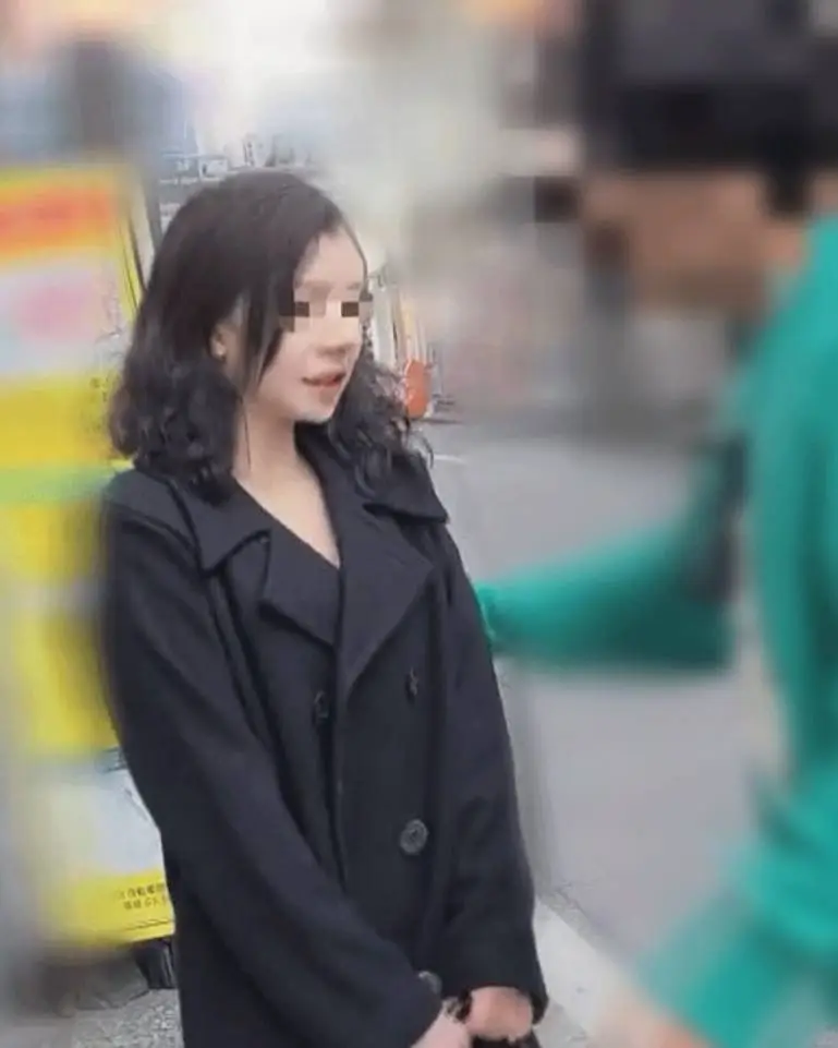 わりの契約をさせ、日本方式の担保手段として透き通る白肌を露わにさせて見知らぬキモ男の肉棒で喘がせ中出し。
(HD1080P) (fc4447918)