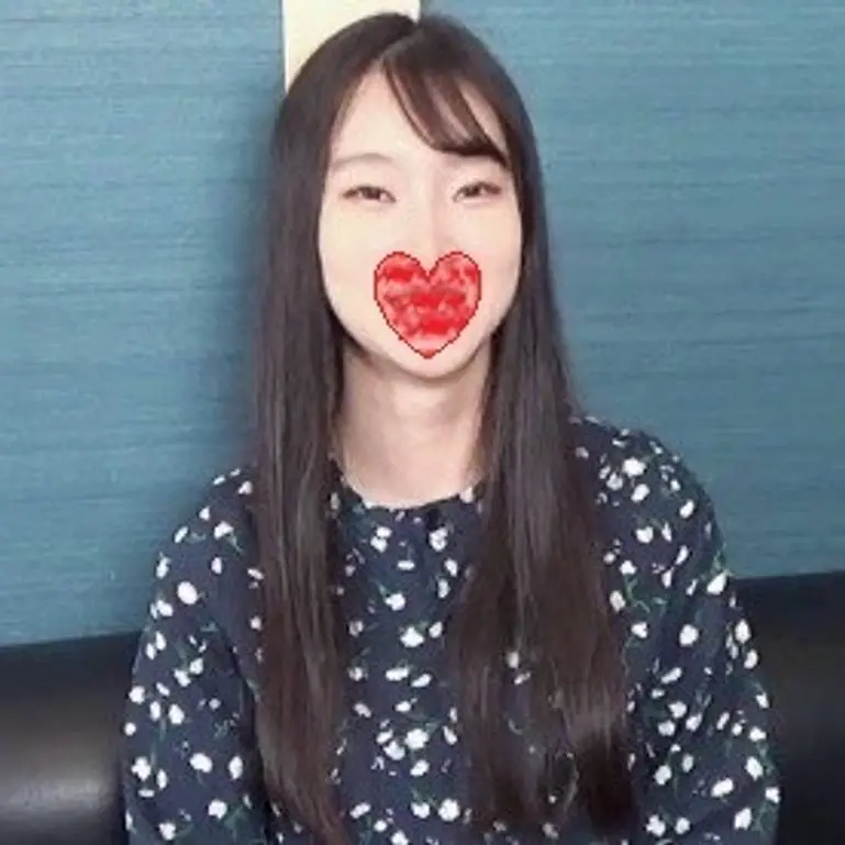 オマンコに生挿入で膣奥めがけて大量中出し！レビュー特典-フェラチオパイズリ挟射！
(HD1080P) (fc4447958)