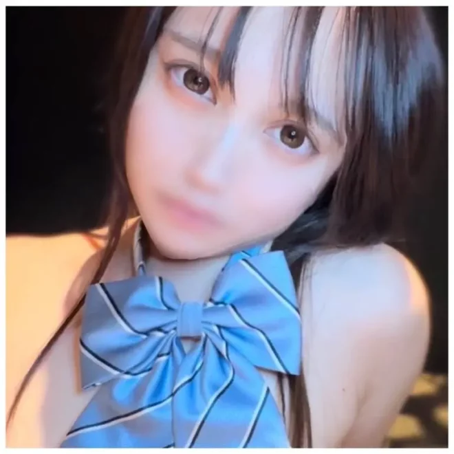 悶絶!!従順なミニマム巨乳女生あおいちゃん!!低身長147センチ♪発情期を迎えた超敏感乙女に大量種付け!!
(HD1080P) (fc4499809)