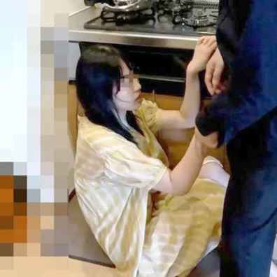 【個人】滞納中の団地妻 嫌がりながらも糸引きおんこに強中出しで返済
(HD1080P) (fc4515638)
