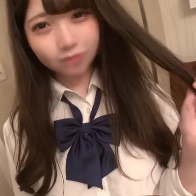 初撮り 超美乳19歳　歯科矯正で金欠応募「アプリは彼氏と別れたから...」ティンダーの怖さを体で実技教育
(HD1080P) (fc4528817)