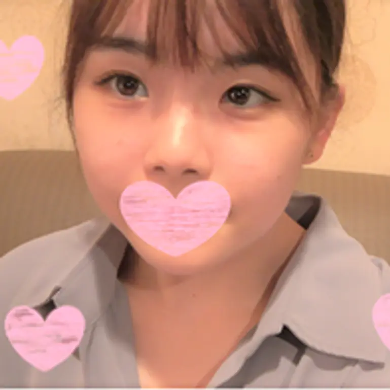 【無個撮】素樸な貧乳素人ちゃん初ハメ撮り～約70分【特典で高畫質】
(HD1080P) (fc4542791)