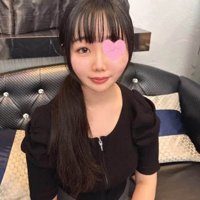 白で透明感のある肌と美尻で健康的な身體を開発初めての膣イキ連発！合計5體位の無.許.可.中出し濃厚エッチ
(HD1080P) (fc4572355)