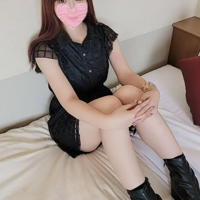 人の彼女って魅力的なんだろう!？今回は網タイツでガッツリ中出し～予想以上に可愛い彼女は今年イチ間違いナシ！！
(4K) (fc4577410)