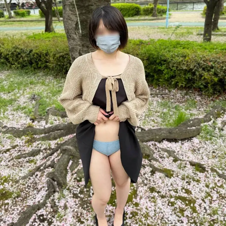 気シリーズ第2弾マジ素人と晝間の公園で露出プ速攻ホテルインで9連続マジイキしてもやめないプレイ(HD1080P) (fc4680591)