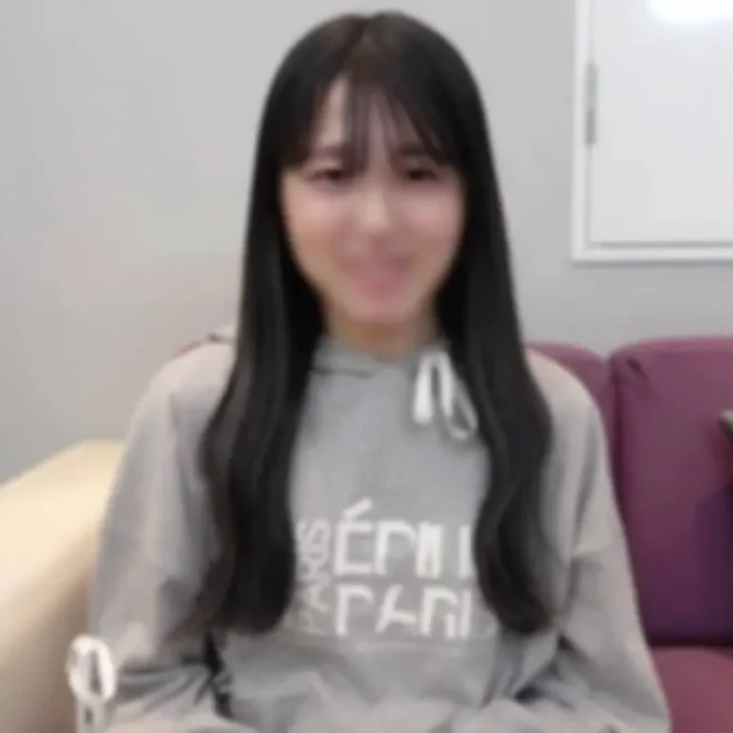 【初撮り】年上のオトコを惑わす甘え上手。ビンカンなカラダに大量の精液を註ぎ込む。
(HD1080P) (fc4692690)