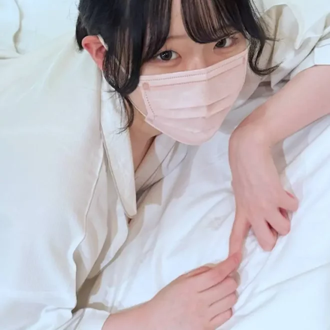 「うんしょっ」で下著を脫ぐSSS級の色白清楚 電マでイクイクキモおじにされるがまま
(HD1080P) (fc4692702)