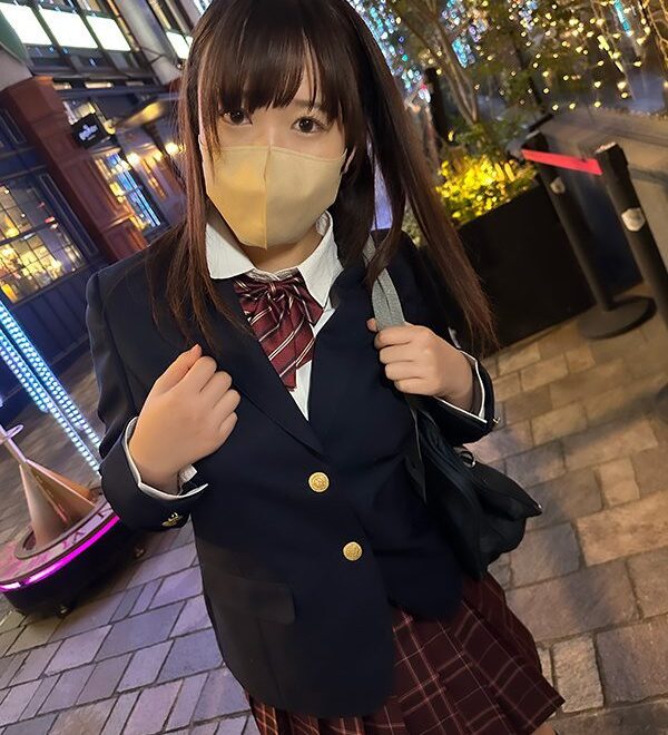 FC2 PPV 3612195 ※初回数量限定※【個撮・中出し】受○生 すみれ18歳