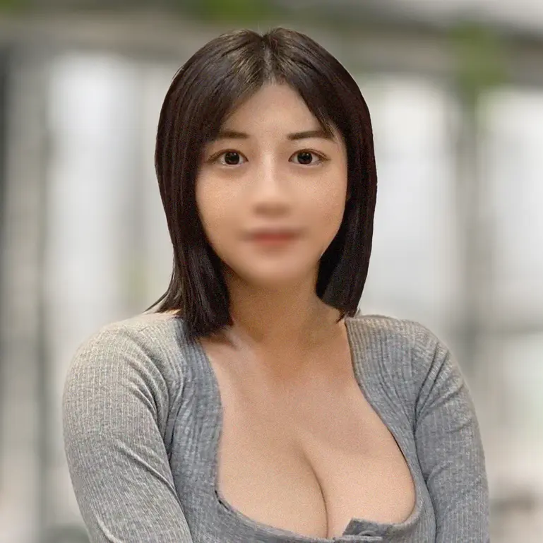 24歳大ガク院生 VS 獣醫學科22歳美人がぬるぬるオイルSEX「奧はダメぇぇ」小さな體に黒太い筋肉が熱く叩き込まれる
(HD1080P) (fc4707454)