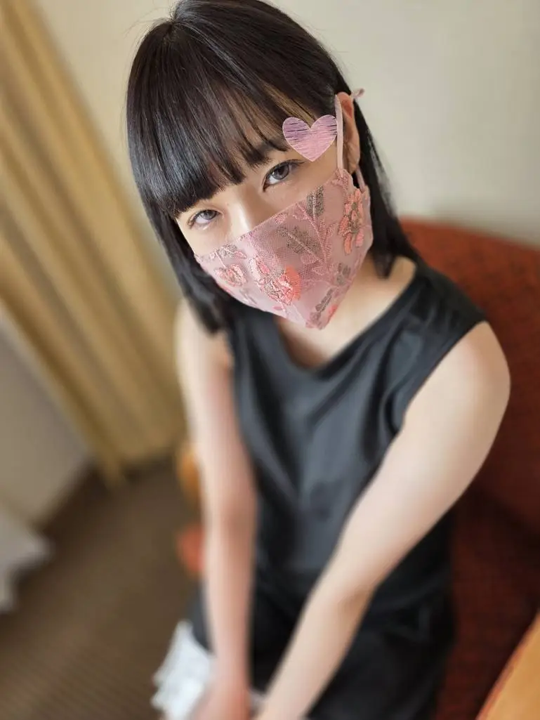 ッチで可愛いセフレのエロマンコを大開放！！星菜ちゃん22歳、身長158cm、バスト86cmブラE65…そして極上アワビです！！
(4K) (fc4715800)