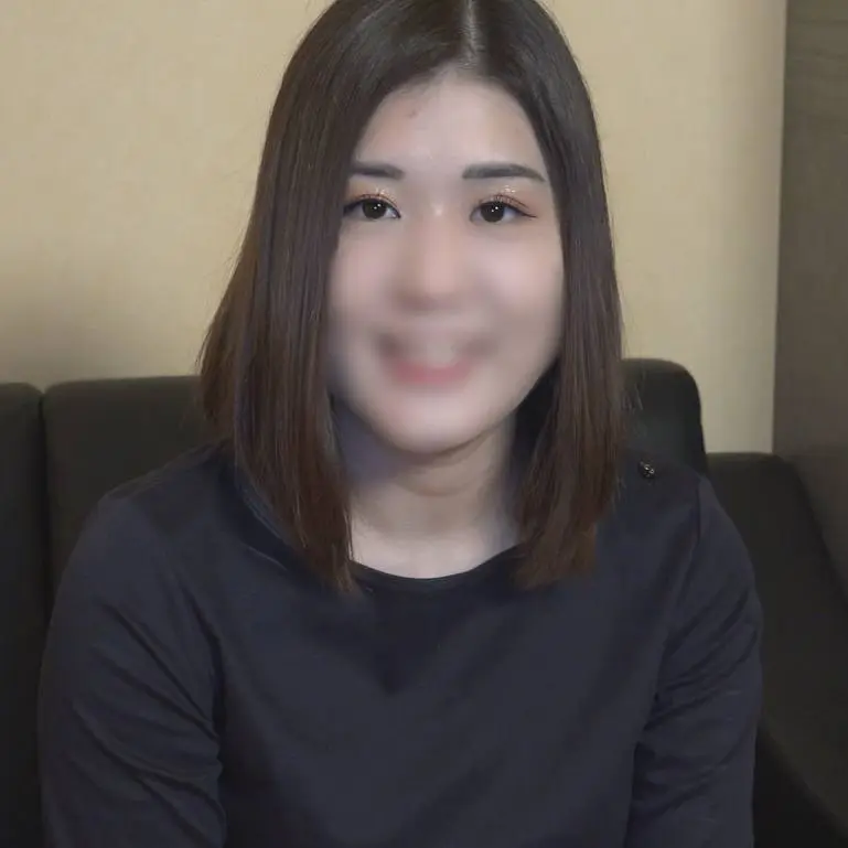 でびしょびしょになってしまう22歳ムッチリ美尻JD。経験人數少ない彼女の性的開発ハメ撮り映像。【無・中出し】
(HD1080P) (fc4757984)