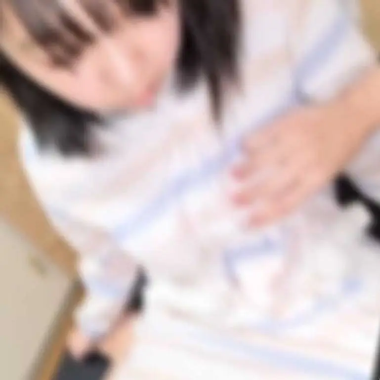 ・完全素人！！イマドキ令和女が見知らぬオジサン2人のペニスをぶち込まれるナマSEX！！ – FC2電子市場
(HD1080P) (fc4772633)