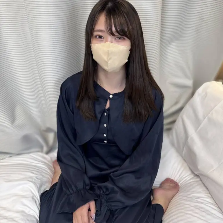 リたくなったから當然のように生で挿入して中出し。廊下に響くくらいキャンキャン鳴いてた。特典あり
(HD1080P) (fc4734519)