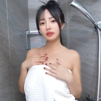 【二週間50%OFF!】【初撮】美巨乳の可愛い美人が3Pで亂れる！巨根2本に突かれまくり、濃厚ぶっかけで絶頂イキ！
(HD1080P) (fc4748662)