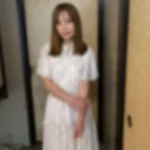 定80％OFF【無修正】【顔出し】見た目はエステとか美容系なのに給食センターで働く美人妻が弄ばれる。［第二弾］(4K) (fc4751119)