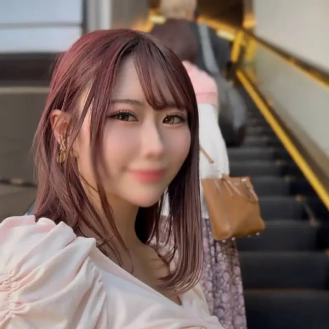 気品溢れる清楚アナウンサー系るかちゃん！！所作まで華のあるエレガント美尻美女に大量種付け！！
(HD1080P) (fc4751834)