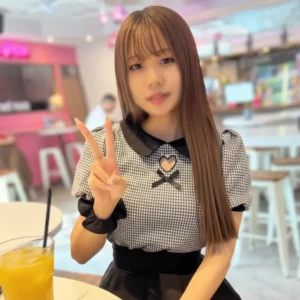 黒巨根で膣奧まで高速ピストン、イキまくる。淫らな締め付けマンコに中出し – FC2電子市場
(HD1080P) (fc4785192)