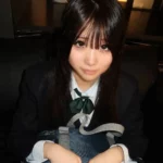 ＞アフスクハメ撮り！物靜かで経験回數2回しかない純粋すぎる発育途上の制服ぷにマンに中出し！
(4K) (FC2 PPV 4804137)