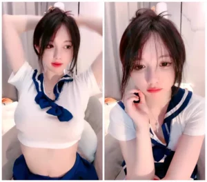 爆乳美女！可愛らしい新人ナースがエロチックな衣装を披露する配信【日本語】